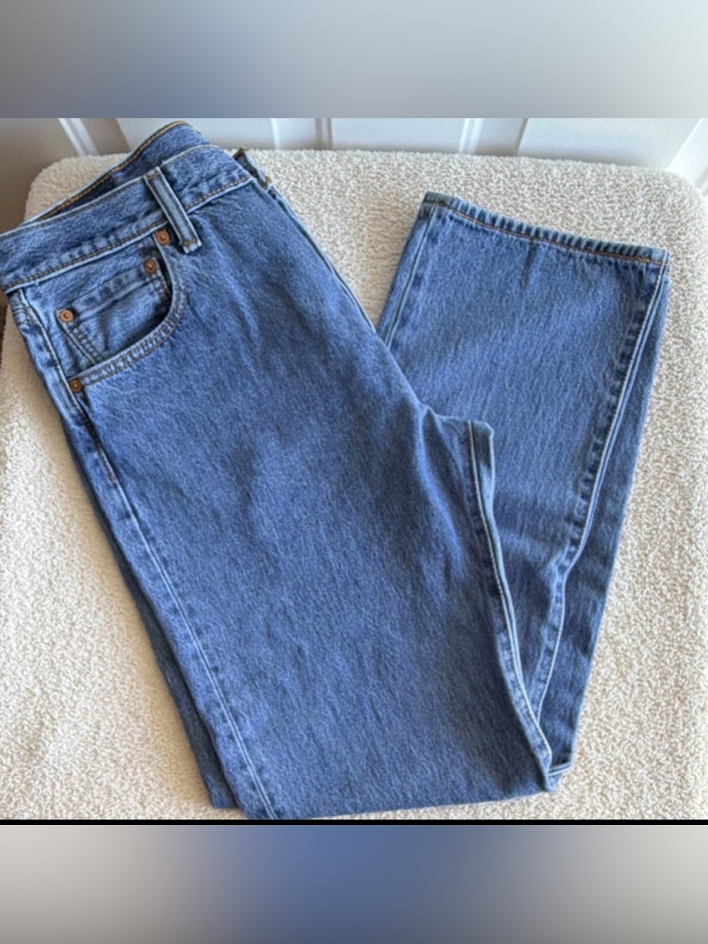 Levi's Men's Straight Fit Blue Denim Jeans - Picture 4 of 8